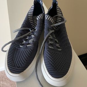 Blowfish woman shoe size 7.5 brand new